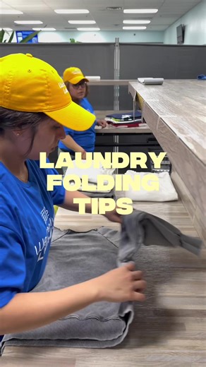 Simple laundry folding tips that actually work #wedeliverlaundry #laundryhack #laundry #nyc #washandfold