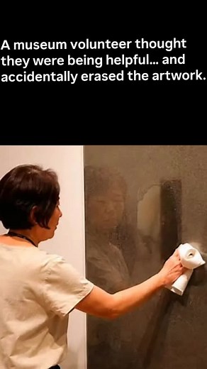 A museum volunteer thought they were cleaning… but instead, they changed the artwork forever. At the Keelung Museum of Art in Taiwan, Chen Sung-chih’s 'Inverted Syntax–16' looked deceptively simple: a mirror mounted on a wooden board, covered in dust. But that dust wasn’t neglect—it had been accumulating for nearly 40 years as an essential part of the piece, reflecting time, memory, and human presence. Mistaking it for dirt, a volunteer wiped the surface with toilet paper before staff could inte
