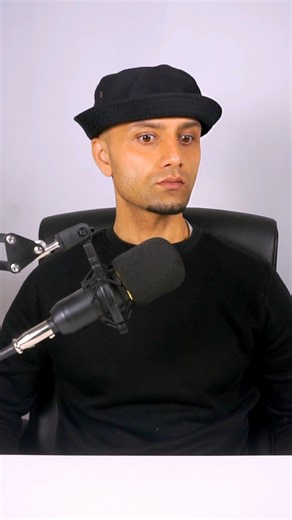 He Leaves Mid-Podcast… You Won’t Believe Why 💀 #shorts