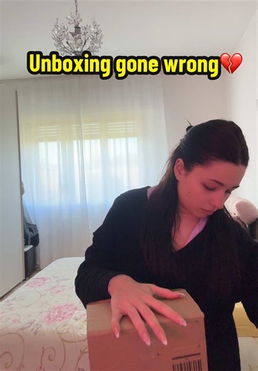 Unboxing Disaster: Missing Part & Assembly Fail