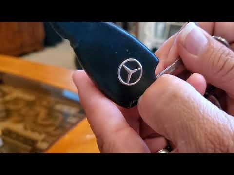 key fob battery replacement for 2005 Mercedes CLK 320