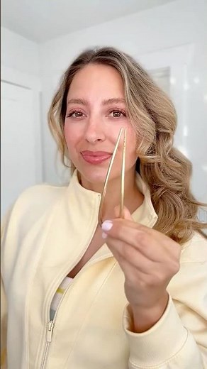 Easy french pin hairstyle 🩷