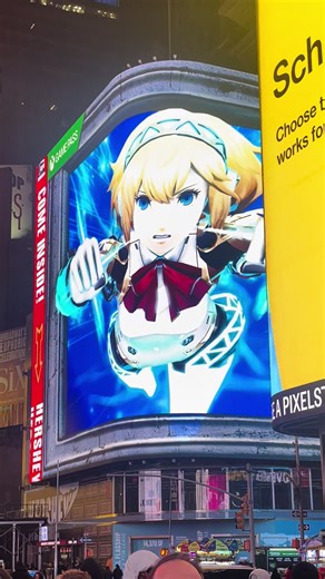 Exploring Persona 3 Reload in Times Square | New York Travel