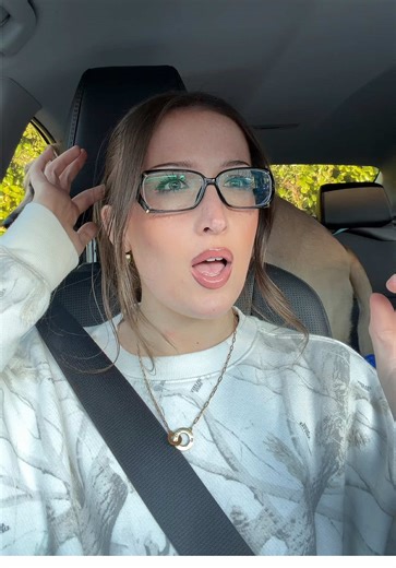 Taking Instagram pictures at the Newport Beach J Galt store in 2015/2016 was a superb experience. #newportbeach #jgalt #brandymelville #orangecounty