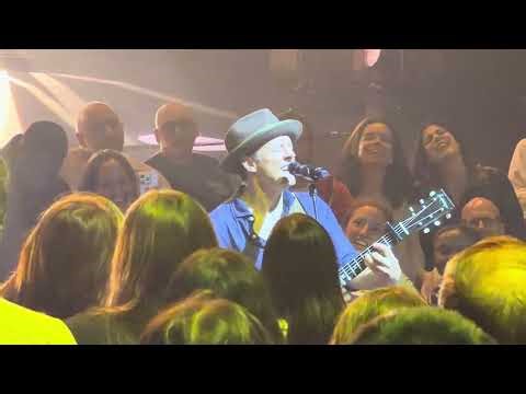 Jason Mraz - Have it all (Live 2025-09-29 Les Folies Bergère PARIS)