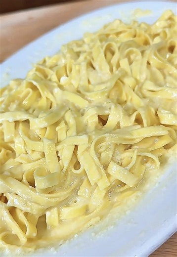 Authentic Fettuccine Alfredo: No Cream Needed