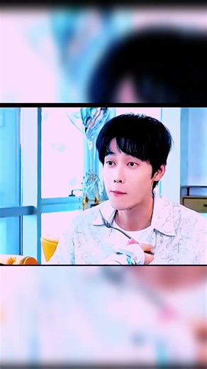 Introducing the "VitalWear SmartBand," a next-generation wearable gadget🎉