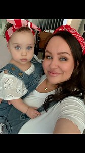 32K views · 987 reactions | No arguments that I gave birth to myself with the fourth baby no help from dad at all❤️ #fbreels #reelsvideo #viralreels #viralvideos #reelstrending #curlyhair #curlyhairstyles #curls #hairgoals #then #now #babies #cutebabies #babygirl #girlmom #twin #mini #mom #dad #couple #trending #family #parents #trend #cute #babyfever #babyfashion #trendingreels #fb #fyp #twins #mini #trendingreelsvideo #viral #videos | Stephanie Castillo | Facebook