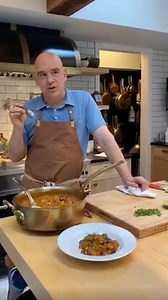562K views · 12K reactions | Feel good Friday and we're makin' some sweet potato stew!!...this is delicious and filling and can be served perfectly over rice...and I don't even miss the meat in it!..shocking I know...let me know what you think and tag @foodnetwork @chefsymon and #SymonDinners in your posts!...see you tomorrow at 5 pm est facebook live @foodnetworkkitchen | Michael D. Symon | Facebook