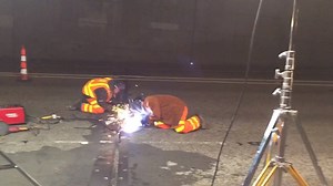 UPDATE: WSDOT has put a temporary fix in place and NB I-5 is back open. NB I-5 Closed at Seneca for Emergency Repair. Drivers on NB I-5 need to exit at Seneca or can take the collector-distributor lanes to get around. | KIRO 7 News