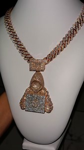 5.4K views · 722 reactions | 3 inches Rose gold custom piece 14mm 22inch Cuban: 1800 Get your custom pendant projects started with just $500 Dm or hit up (832)-366-5783 to speak with our professional jewelers for your inquiries Come to get your custom jewelry done at the right source for guaranteed best quality and prices. ✅monthly payment available. #htx #texas #grillz #diamondgrillz #hiphop #hiphopculture #hiphopjewelry #customgrillz #rap | Agoradiant | Facebook