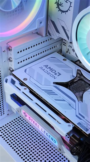 FlowUP | à 3 clics de ton futur PC ! 🫵 | PC FREEZER : La même puissance, le même flow. Mais maintenant… en BLANC ! Une config qui claque visuellement, sans rien sacrifier les... | Instagram