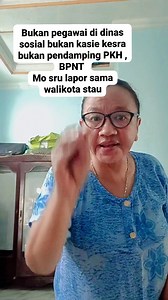 995 reactions · 107 shares | So ada calo desil poli yang jga ba jalan di kecamatan hulonthalangi Ibu ngana bukan kasie kesra bukan pegawai dinas sosial bukan pendamping PKH dan BPNT Mo mangaku orang li ini orang li itu Bo ti ibu tdk dengar penyampaian pak walikota Yang wajib mo dengar itu pemerintah yang ada di kelurahan dan kecamatan ... Modus bantu masyarakat lewat medsos #sorotan #semuaorang #viral #Desil | Lilys Satriyani Saleh | Facebook