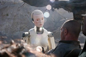 Automata: trailer e poster dello sci-fi con Antonio Banderas