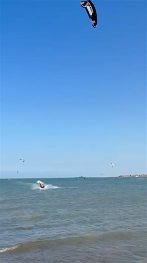 Jan. 2026 - Kitesurfen in der Seahorse Bay Hurghada/Ägypten #spaßaufmwasser #kitesurfen #kiteboarding #übenübenüben #ägypten | KiteBoarding Fehmarn