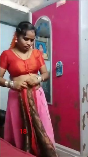 ❤️❤️❤️Tamil cute ❤️❤️❤️❤️sexy figure ❤️❤️❤️saree dripping 🌹🌹🌹#selfie #love #saree