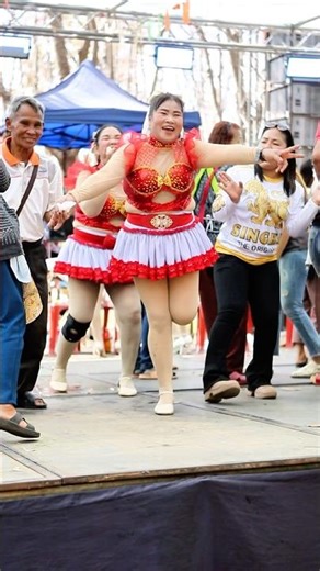 สาวแหล่บ้านนา #entertainment #dance #รำวงพื้นบ้าน #รำวงย้อนยุค #one #เต้น