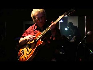 Jimmy Bruno @ Chris' Jazz Cafe