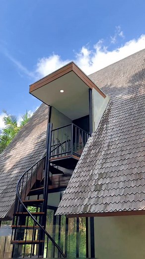 1.3K views · 283 reactions | Where tropical calm meets sunlight dancing across the pool ☀️ @villakeliki brings breezy open spaces, lush greenery, and the effortless rhythm of Bali living. ✨ Discover your stay with @house_of_reservations #villakelikibali #airbnb #staycations #bestofbali #visualpleasure #bestvacationever #islandlife #visualpleasuremag #visualpleasuretravel | Impian Bali | Facebook