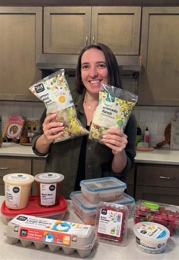 Y’all loved my last meal prep video so today I’ve teamed up with @Whole Foods Market to show you what I do on weeks when I have next to NO time to meal prep! This week I picked up several pre-made wholesome options so that we could still have dinner on the table and feel like my family is nourished. I got some of their premade soups (BOGO 50% off with Prime on Tuesdays) to enjoy as well as SEVERAL of their salad kits. I love the salad kits for easy lunches and I usually add a simple protein such