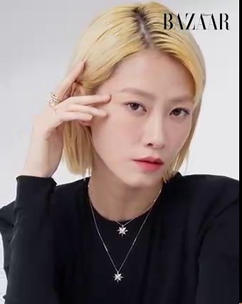 116 reactions | 演員 Fish Liew 廖子妤從琳瑯滿目的瑰寶中尋找自我，演繹 Chow Sang Sang Jewellery 周生生珠寶 色彩爛漫的珠寶，對永恆承諾及神秘海洋國度的註釋。#BAZAARSelect | Harper's BAZAAR HK | Facebook