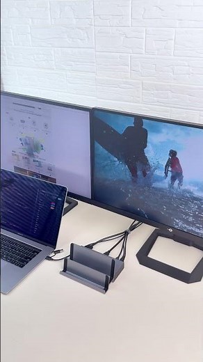 USB C Docking Station + Dual Stand for Laptops and Tablets + Triple Monitor for Macbook Air and Pro