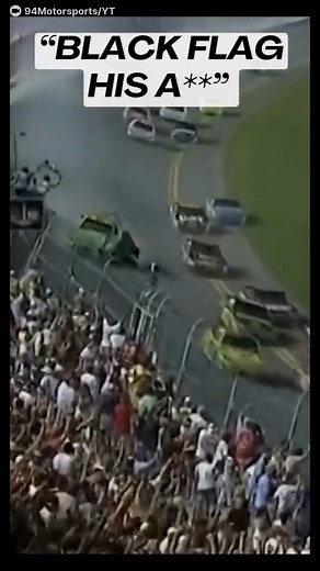 Throwback to when Tony Stewart wrecked Kyle Busch for the win!😤🏁 #nascar #nascarracing #motorsport #daytona | Rowdy Nation