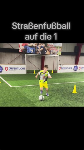 STRASSENFUSSBALL AUF DIE 1 ❤️‍🔥⚽️ #straßenfußball #baller #FORYOU #viral #fyp