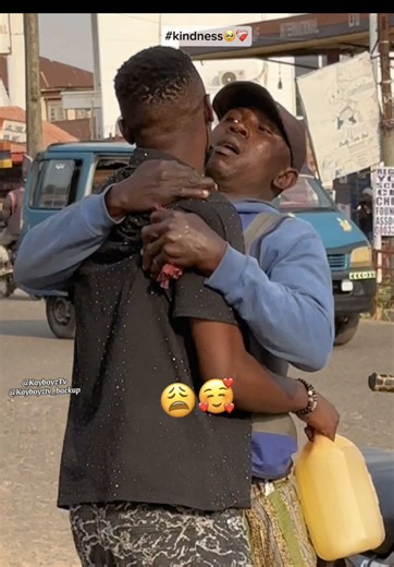 😩 #humanity #kindness #ilesha #unilesh #creatorsearchinsight