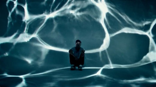 『新品』大师课程：Justin Jones 梦幻艺术音乐专辑MV短片视频制作照明 拍摄效果大师班 中文字幕 Filmmakers Academy – Abstr