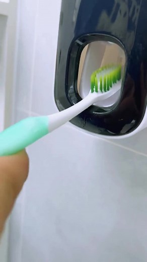 Automatic Toothpaste Dispenser✨ Make Life Much Easier🤩#fyp#tiktokmademebuyit#goodthing#uk#toothpastedispenser#amazonfinds #toothpaste #homehacks
