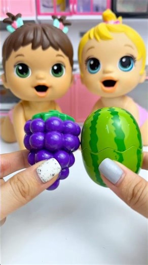 ASMR Unboxing Minnie Mouse & Doll Eating 🍉🍇| Satisfying Toy ASMR #shorts