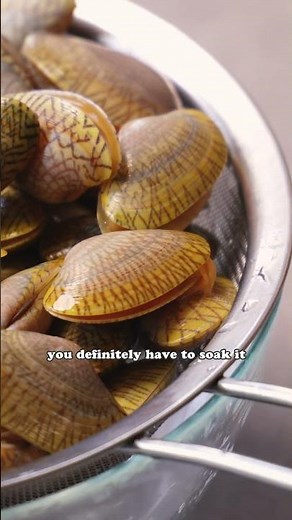 How to Clean Your Clams