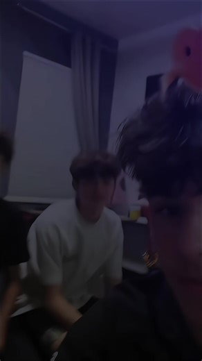 Bauti Gelar Live Bersama Uni Bakwan