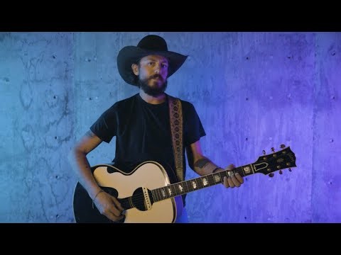 Chris Janson – Easy To Love, Harder To Hold (Official Music Video)