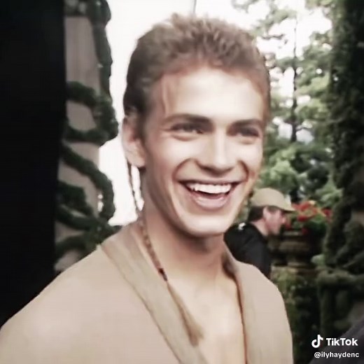 Behind the Scenes with Hayden Christensen on Set