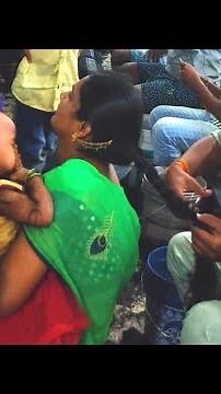 Women LongHair Headshave in temple