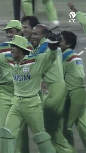 4M views · 86K reactions | Pakistan’s 1992 @cricketworldcup winning moment ✨ #reel #cricket #cricketreel | ICC - International Cricket Council | Facebook