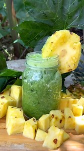 Prepara una rica agua de piña 🍍 con chaya 🍀 pa' la calor, pa'l estréssss o pa' lo que tú quieras... Si te gustó la receta, déjanos tus comentarios 😎 | Hacienda Cacaotera Jesús María