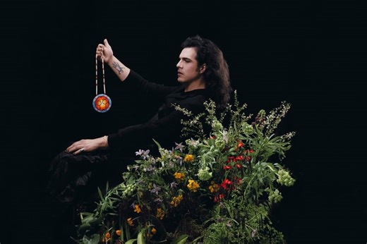 Jeremy Dutcher Balances Beauty and Pain │ Exclaim!