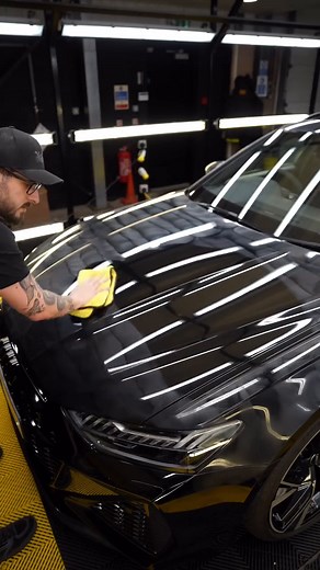 9.8K views · 89 reactions | Wax off!   DA Microfiber Finishing Wax #waxoffweekend #finishingwax #likeapro #weekenddetailing | Meguiar's | Facebook