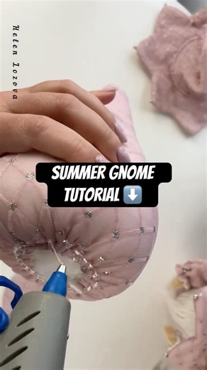 Watch the full Summer Gnome Tutorial on my channel above ⬆️💕 #helenlozova #handmade #gnomes #diy
