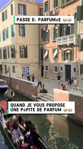 😂 La passe Décisive Parfumée #parfum #humour #youtubeshorts