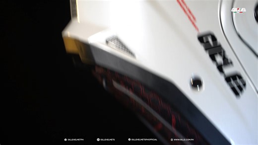 4.9K views · 80 reactions | Introducing the new shell of the GILLE ARES Modular Helmet. Upgraded for superior protection, comfort, and visibility with the REVO LENS dual visor system. Certified. Stylish. Secure. Because every ride deserves top-tier protection. #GilleHelmetsPH #LevelUpYourProtectionWithGille #GearUpWithGille #GilleARES #ExpertlyCrafted #EngineeredForComfort #GearUpWithGille | Gille Helmet PH | Facebook