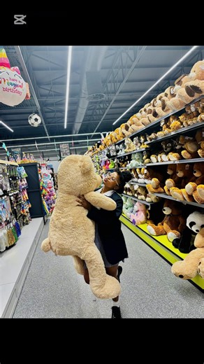 Learn to Vlog Effectively with Editing Tips