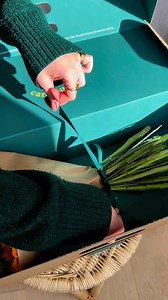 5.9K views · 30 reactions | Here's our top tips for making your Bloom & Wild bouquet look its best  | Bloom & Wild | Facebook