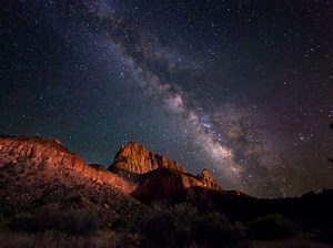 WATCH: Stunning Timelapse Video Of Milky Way In Night Sky | ICYMI