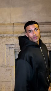 Saphir, l'homme le plus captivant de notre système solaire