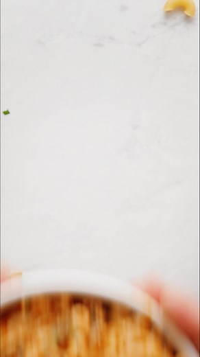 Hamburger Helper (also known as cheeseburger macaroni) is a classic combo of cheesy macaroni and hearty ground beef, with plenty of seasonings to go around. This Homemade Hamburger Helper recipe is so much better than the boxed version but just as easy to make. It’s sure to fill you up and satisfy even the pickiest of eaters! RECIPE: https://www.thecookierookie.com/hamburger-helper/ | The Cookie Rookie