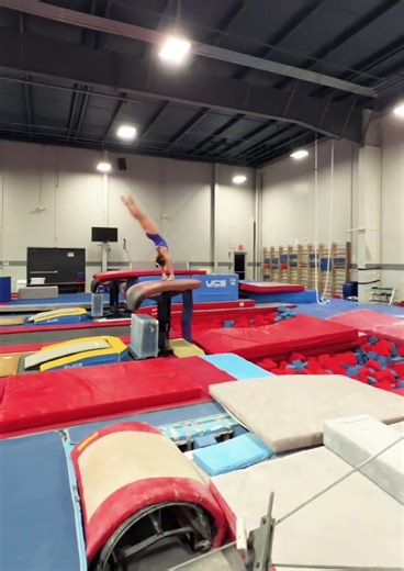 Gymnastics Training - Vault (Yurchenko layout) ￼